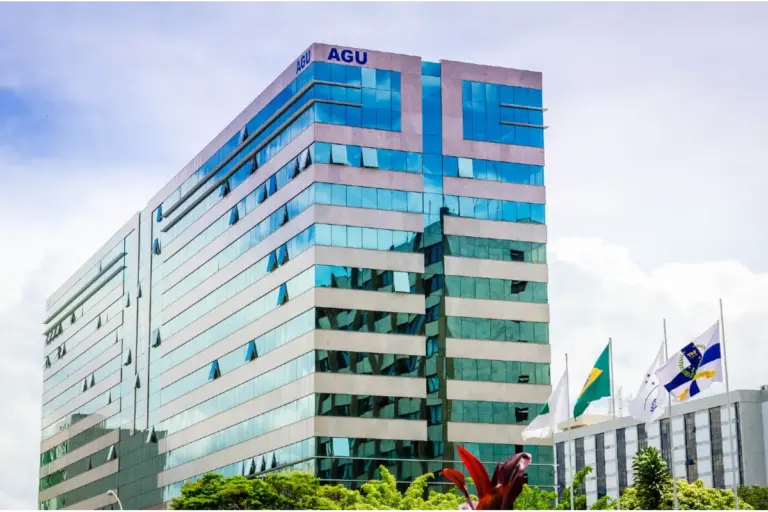Concurso AGU: MGI autoriza seleção com 170 vagas para carreiras jurídicas; edital pode sair ainda em 2026