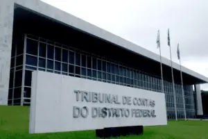 Concurso TCDF: edital publicado com 10 vagas para Analista Administrativo