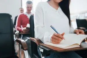 Concurso Prevcom SP: inscrições abertas; vagas para Analista Jurídico!