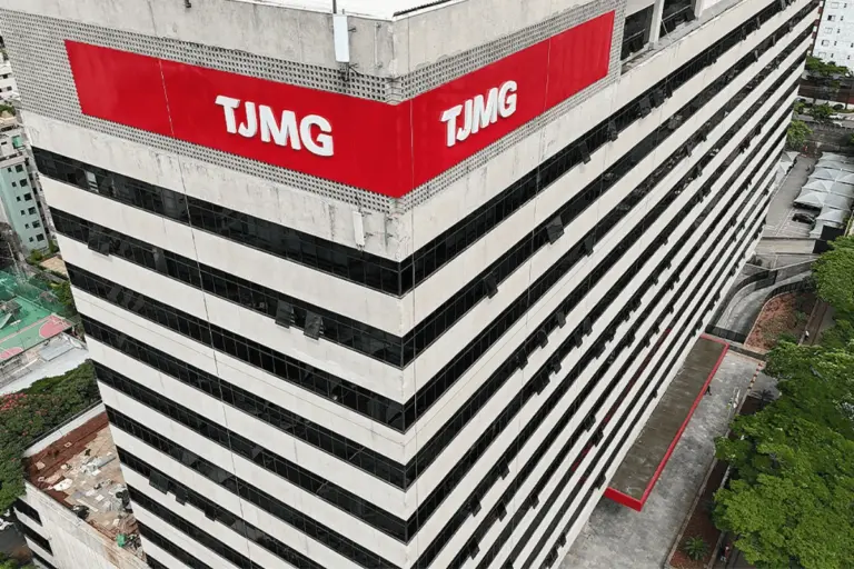 Concurso Cartórios MG: comissão formada; certame continua suspenso pelo CNJ