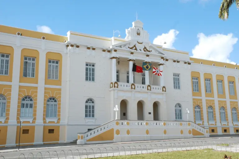 Concurso Cartório PB: edital suspenso pode ser republicado em 2026 após STF validar lei de reestruturação
