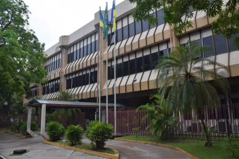 Concurso TJ AP Juiz: FGV é definida como banca para 15 vagas